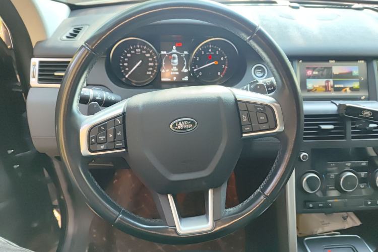 Used Land Rover Discovery Sport 2019 240 PS SE Version China VI Standard