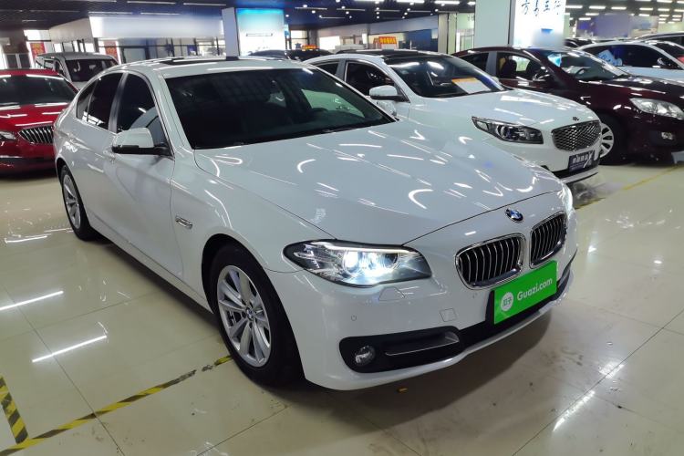 Used BMW 5 Series 2015 520i Elegant Edition
