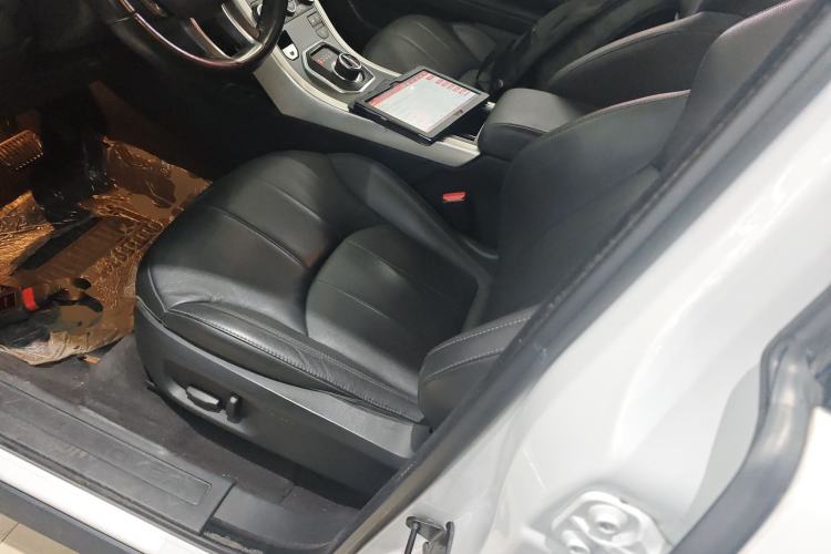 Used Land Rover Range Rover Evoque 2018 240PS PURE Style Edition
