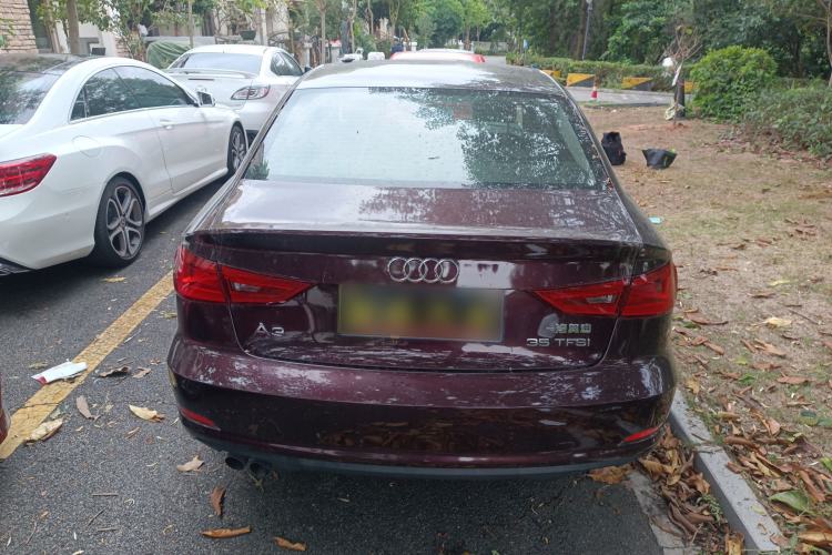 Used Audi A3 2014 Limousine 35 TFSI Automatic Comfort Model
