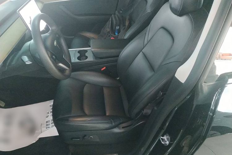 Used Tesla Model Y 2021 Long-Range All-Wheel-Drive Version 3D7
