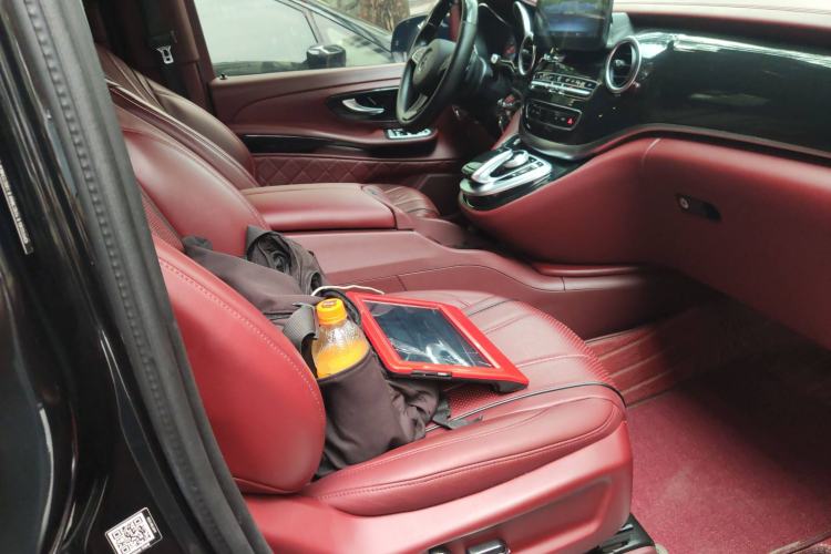 Used Mercedes-Benz V-Class 2018 V250 2.0T Middle East Version
