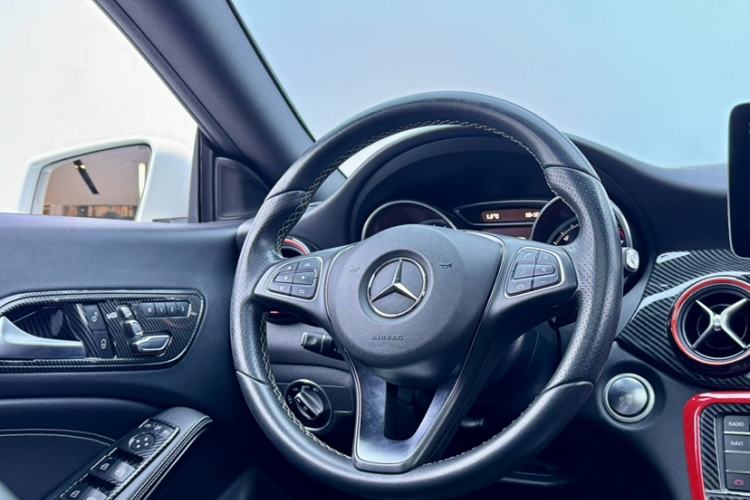 Used Mercedes-Benz CLA 2016 Facelifted CLA 200 Stylish Edition
