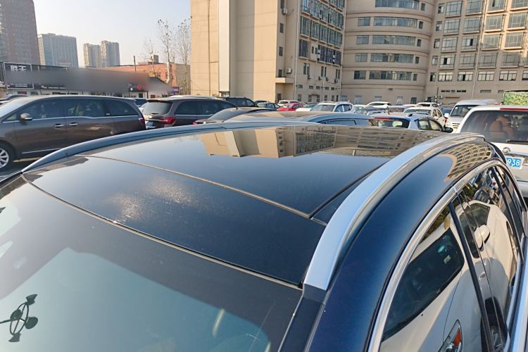 Used Mercedes-Benz GLC 2016 GLC 260 4MATIC Luxury Model
