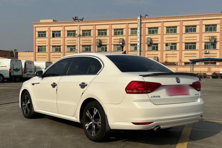 Used Volkswagen Lavida 2017 1.6L Automatic Fashion Edition