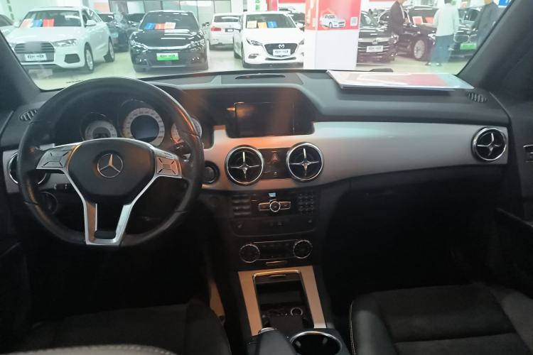 Used Mercedes-Benz GLK-Class 2015 GLK 300 4MATIC Fashion Edition Ultimate Version
