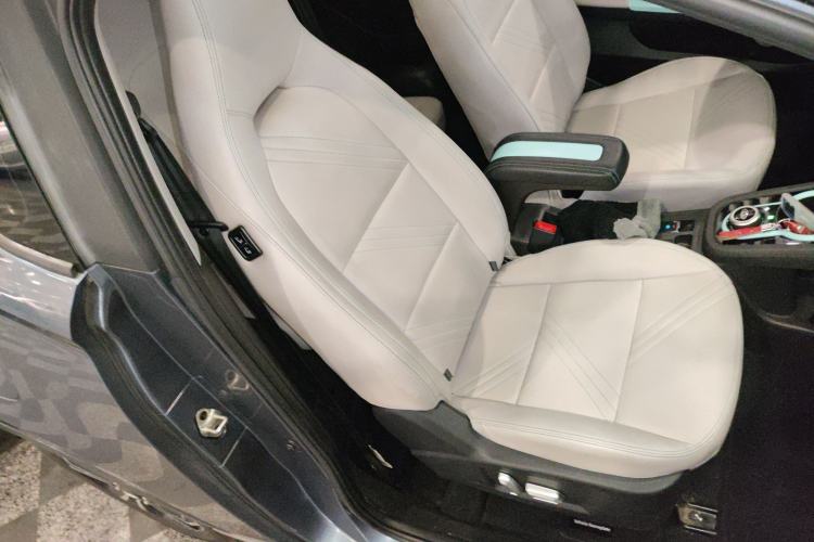 Used Chery Little Ant 2021 200 000-Yuan Ant Fan Edition Talent Version NMC Battery 301 km