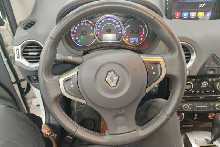 Used Renault Koleos 2014 2.0L Two-Wheel Drive Comfort Edition
