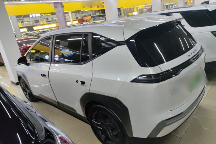 Used AION Y 2023 Plus 510 Tech Edition