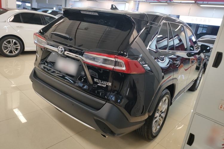 Used Toyota Wildlander 2022 2.0L CVT Two-Wheel Drive Luxury PLUS Edition
