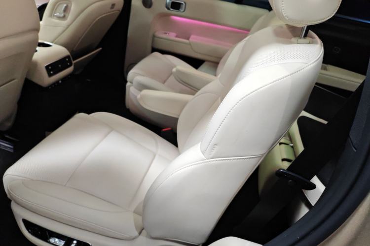 Used Li Auto L9 2024 Ultra Model
