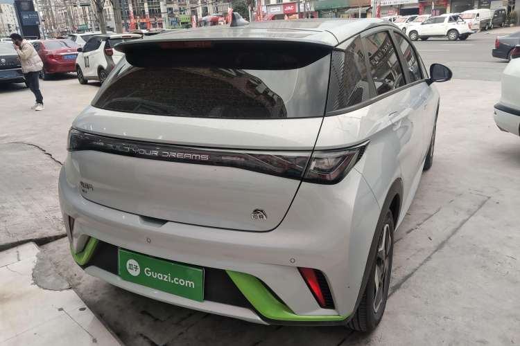 Used BYD Dolphin 2021 405 km Fashion Edition
