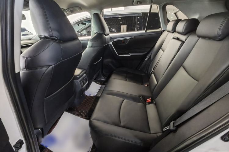 Used Toyota RAV4 2023 2.0L CVT Two-Wheel Drive Urban Edition
