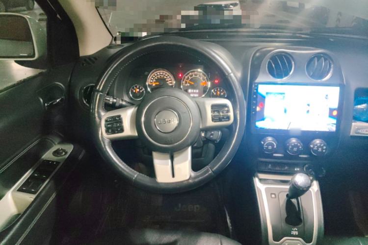 Used  Compass (Import) 2014 Revised Version 2.4L Four-Wheel Drive Comfort Edition
