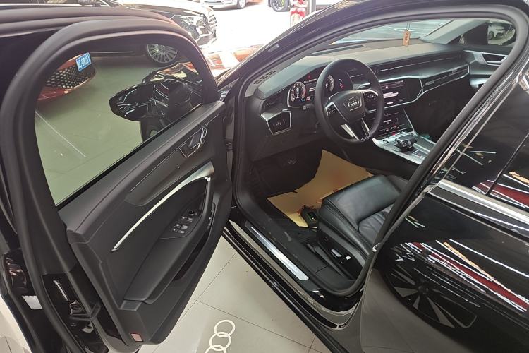 Used Audi A6L 2023 40 TFSI Luxury Prestige Edition