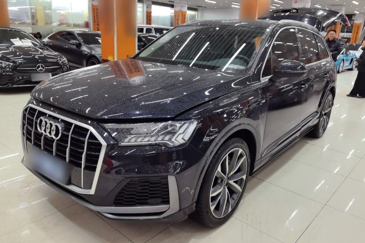 Used Audi Q7 2021 55 TFSI quattro S line Sport model