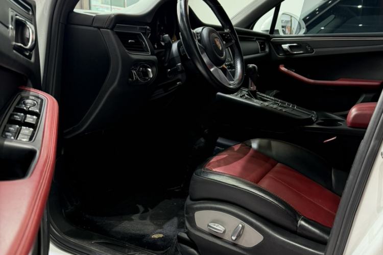 Used Porsche Macan 2017 Macan 2.0T