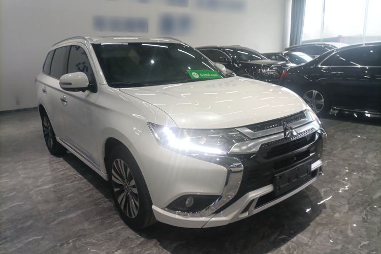 Used Mitsubishi Outlander 2021 2.4L 4x4 Comfort Edition 5 Seats