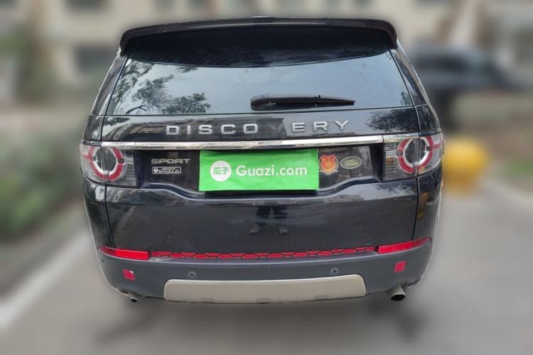 Used Land Rover Discovery Sport 2018 240 PS SE Version
