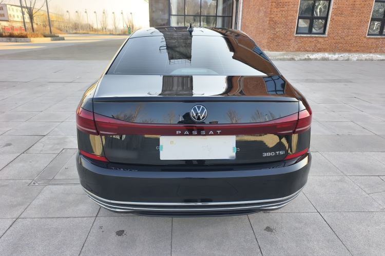 Used Volkswagen Passat 2024 380TSI Starry Dragon Edition
