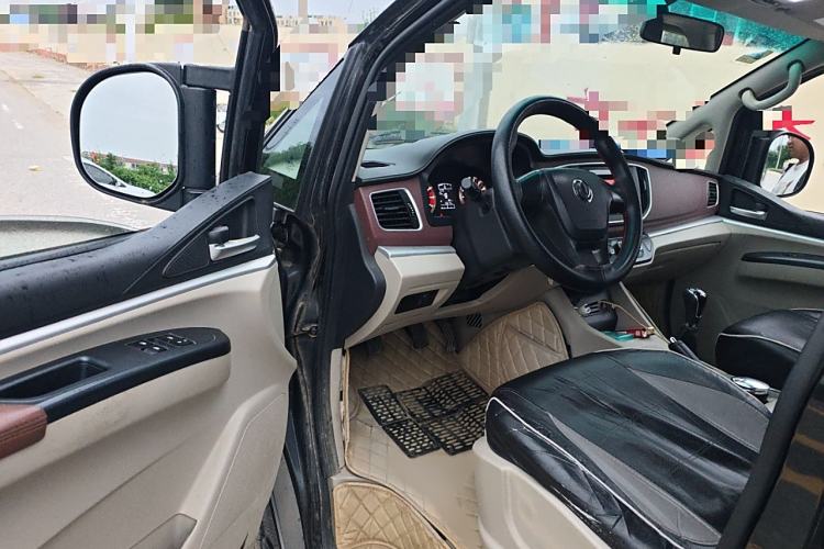 Used FORTHING Lingzhi 2019 M5L 1.6L 7-Seater Standard Model China VI
