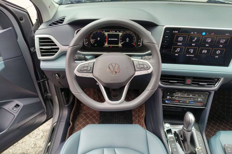 Used Volkswagen Tharu 2024 300TSI Two-Wheel-Drive Moon Luxury Edition
