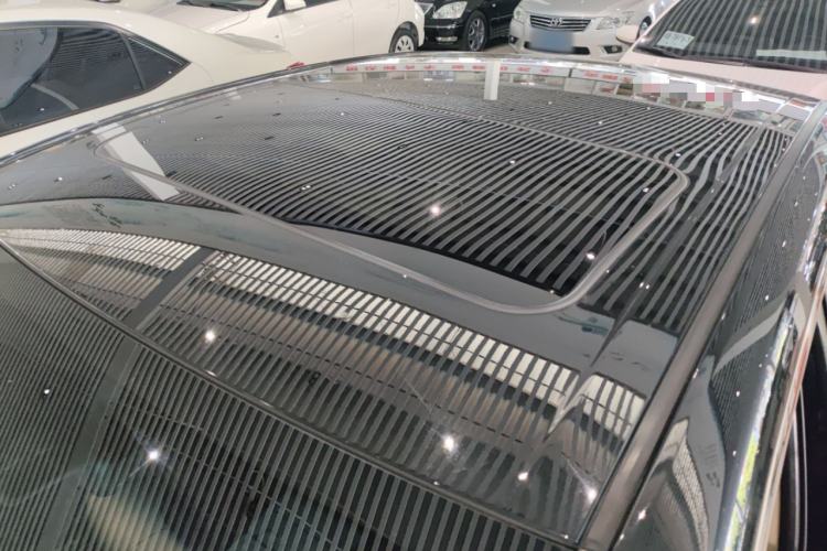 Used Toyota Avalon 2019 Dual-Engine 2.5L Luxury Edition China VI Standard
