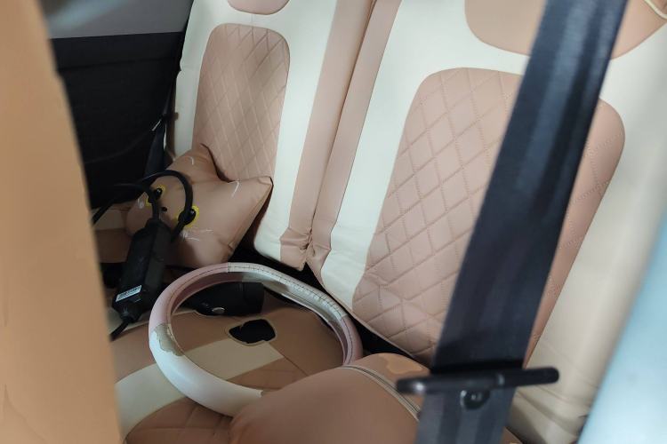 Used Chery QQ Ice Cream 2022 170km Sundae Phosphate Lithium-Ion