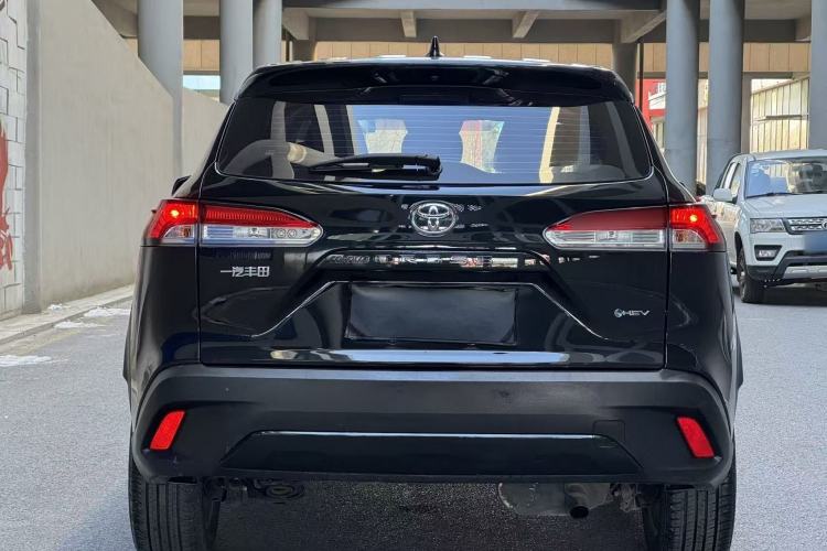 Used Toyota Corolla Cross 2024 2.0L Smart Electric Hybrid Dual-Engine Pioneer Edition
