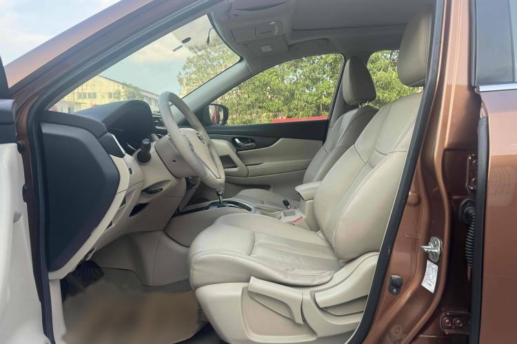 Used Nissan X-Trail 2014 2.0L CVT Comfort Edition 2WD
