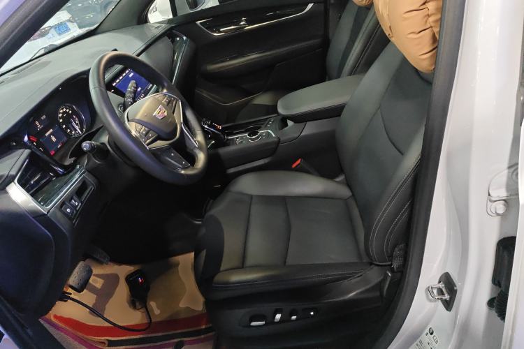 Used Cadillac XT5 2022 2.0T Two-Wheel Drive Luxury Version