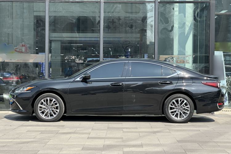Used Lexus ES 2022 200 Excellence Edition