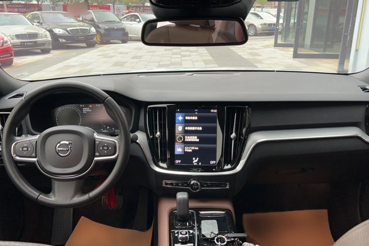 Used Volvo S60 New Energy 2022 T8 eDrive Hybrid All-Wheel Drive Smart Luxury Edition