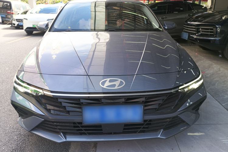 Used Hyundai Elantra 2023 1.5L CVT LUX Prestige Edition