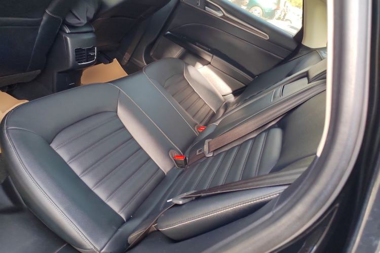 Used Ford Mondeo 2018 EcoBoost 180 Smart Control Fashion Model China V Standard
