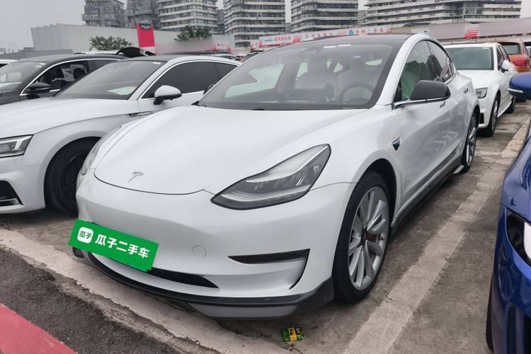 Used Tesla Model 3 2019 Long-Range Rear-Wheel-Drive Version
