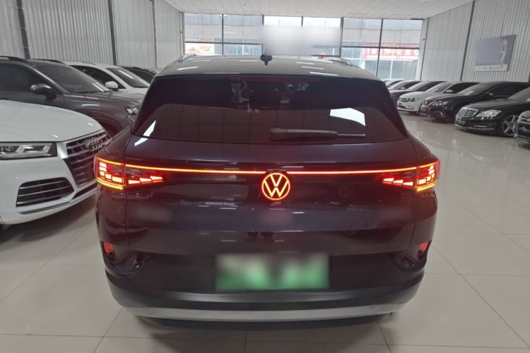 Used Volkswagen ID.4 CROZZ 2021 Long-Range Lite PRO Two-Wheel Drive Version
