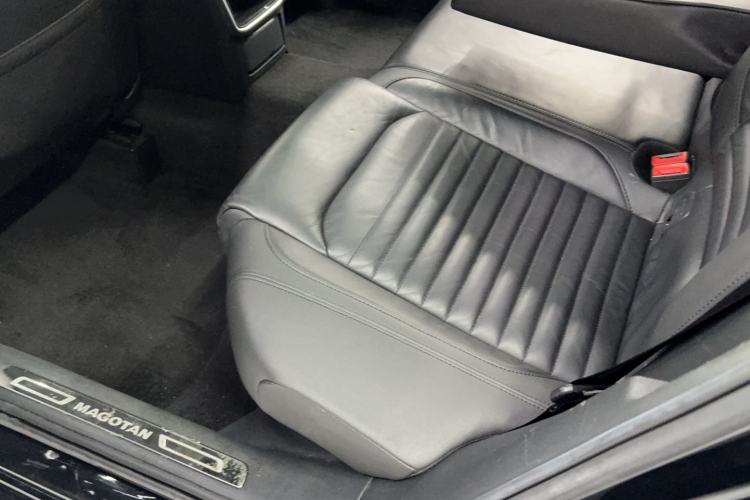 Used Volkswagen Magotan 2018 280TSI DSG Leading Model
