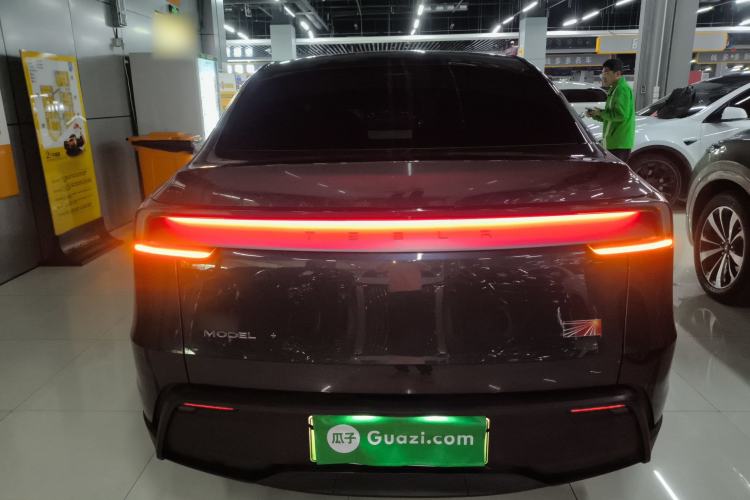 Used Tesla Model Y 2025 Long-Range All-Wheel Drive First Edition
