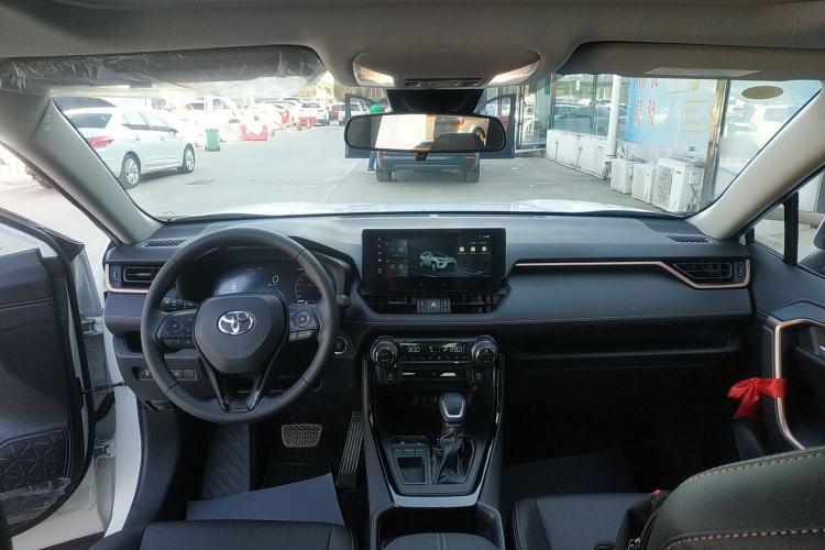 Used Toyota Wildlander 2024 2.0L CVT Two-Wheel Drive Urban Edition
