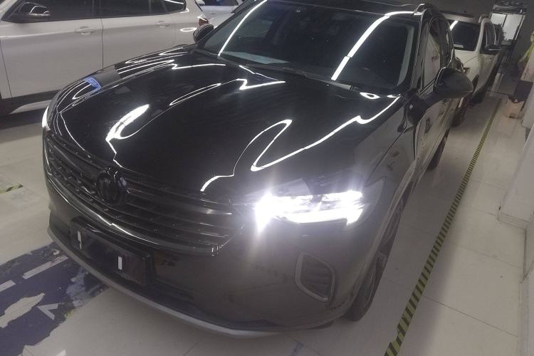 Used Buick Envision 2022 Encore S GS Two-Wheel Drive Smart Sport Model
