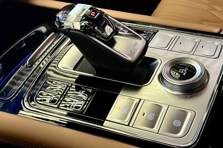 Used Tank 500 New Energy 2024 Hi4-T
