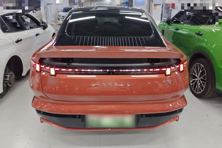 Used Lynk & Co Z10 2025 95 kWh 702 km All-Wheel Drive Intelligent Driving Ultra
