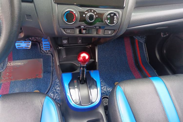Used Honda Fit 2016 1.5L LXS CVT Comfort Sunroof Version
