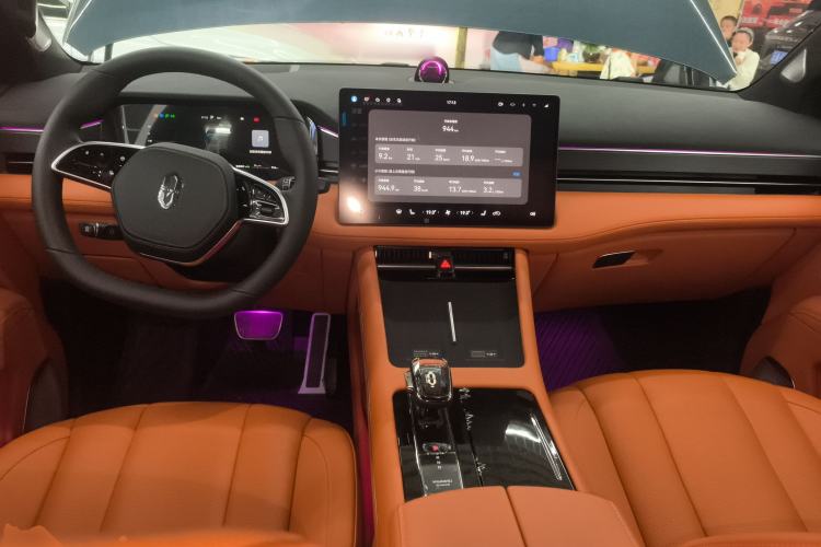 Used Hima AITO M7 2024 1.5T Intelligent Drive Rear-Drive Ultra Version 5 Seats
