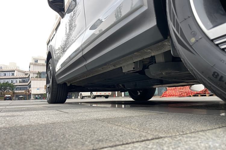 Used Lynk & Co 06 EM-P 2022 PHEV 84 km Range Pro Version
