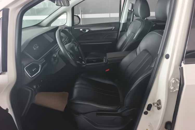 Used GAC Trumpchi M6 2021 PRO 270T DCT Luxury Edition