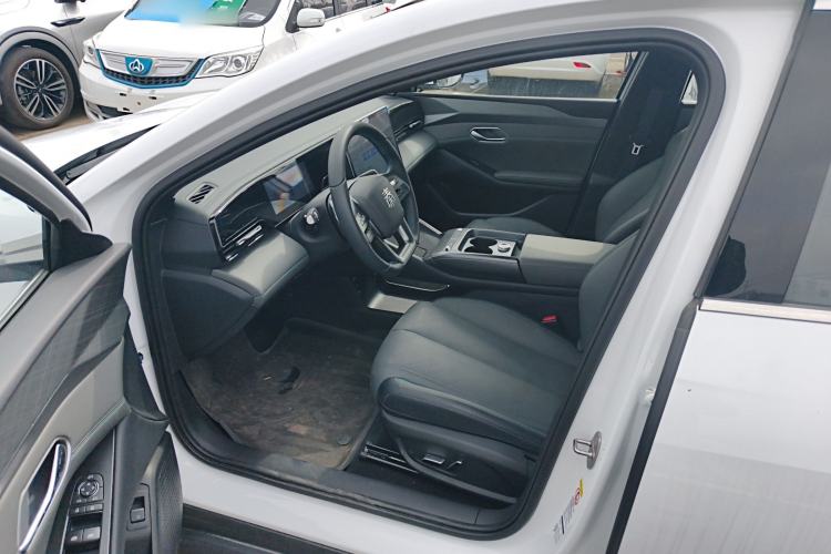 TDK.VehicleDetails.img