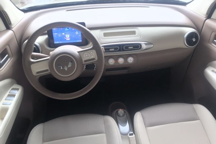 Used Wuling Hongguang MINIEV 2025 Four-Door Version Advanced Edition