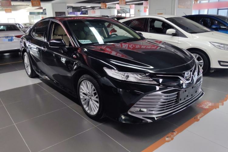Used Toyota Camry 2019 2.5G Luxury Edition China VI Standard